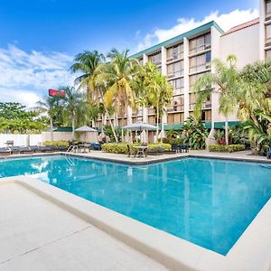 Ramada By Wyndham West Palm Beach Airport